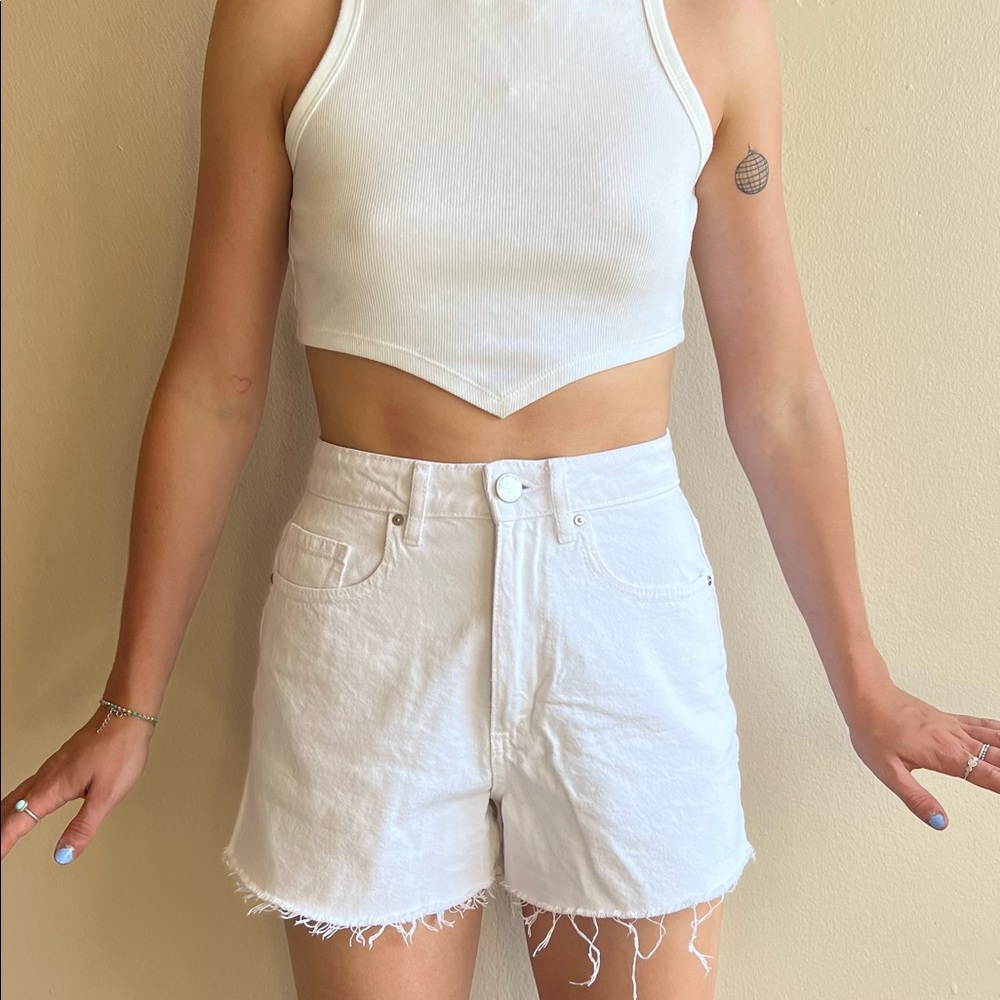 Cotton On - White Mom Denim Shorts